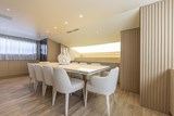SL120a Blue Angel interior dining